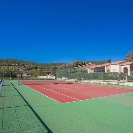 Confortable T2 Bis Aux Issambres Avec Terrasse Et Acces Piscine Et Tennis - Fr-1-768-109 公寓 *